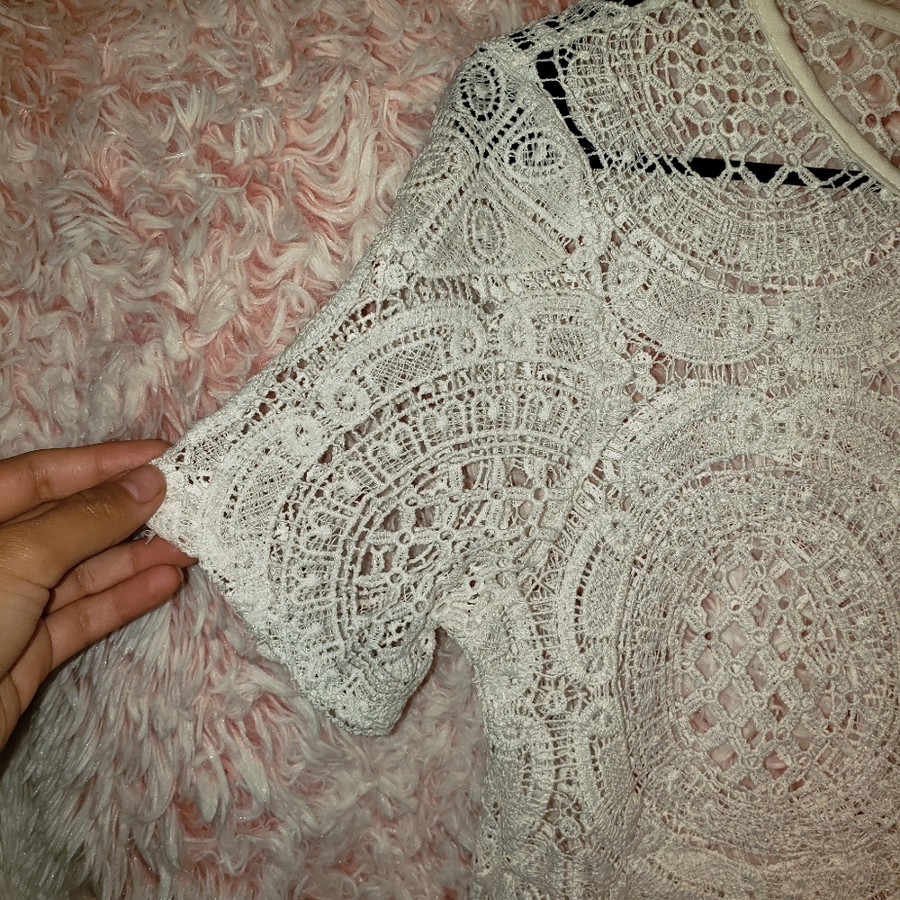 Crochet Top - Picture 2 of 4